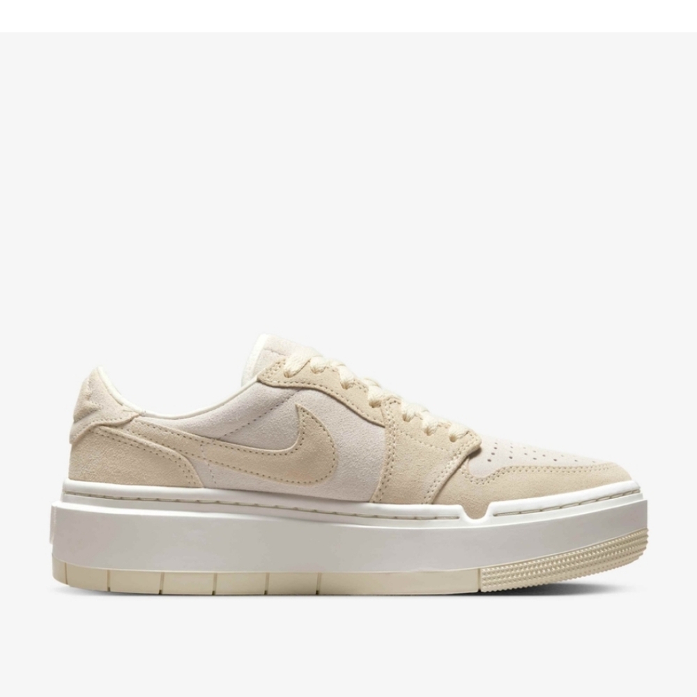 Nike Air Jordan Elevate Low Sneakers Size 9 In Sail/Coconut Milk Suede/Leather